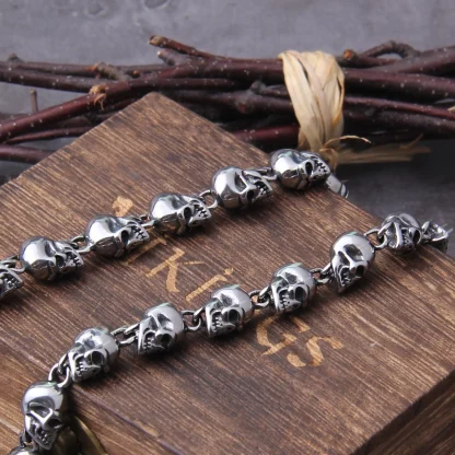 Skull Chain Necklace for Gothic Fashion - Image 4