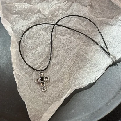Hollow Out Necklace with Star Pendant - Image 7