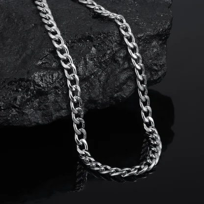 Classic Curb Chain Necklace for Men - Image 4
